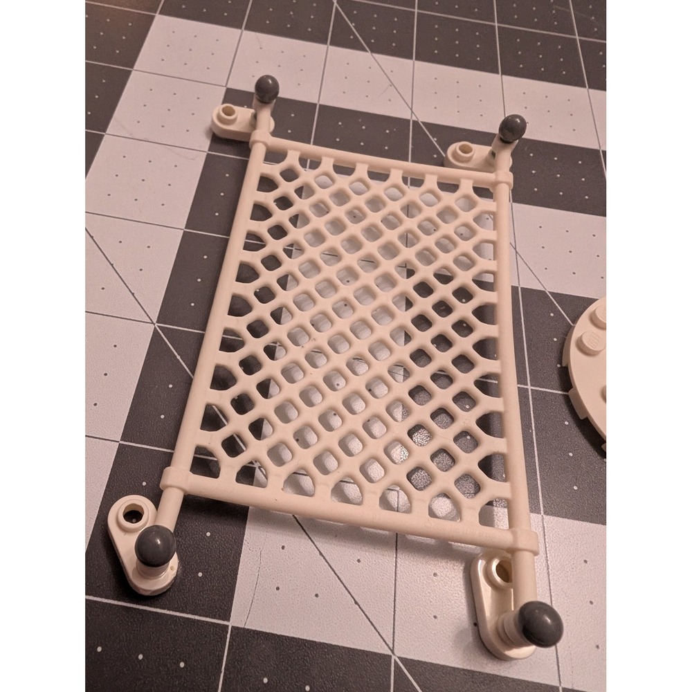 Lego white net fences disk misc replacement pieces lot of 4